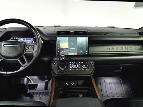Used 2023 Land Rover Defender 110 X AWD/4WD image 29