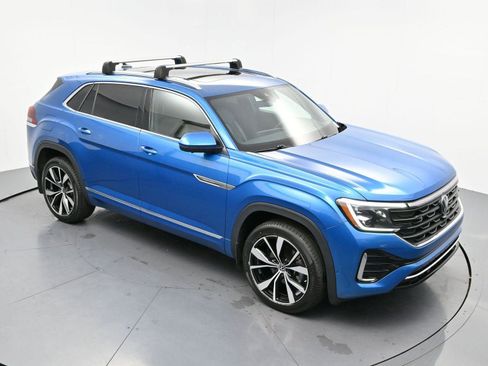 Used 2024 Volkswagen Atlas Cross Sport SEL Premium R-Line AWD/4WD image 37
