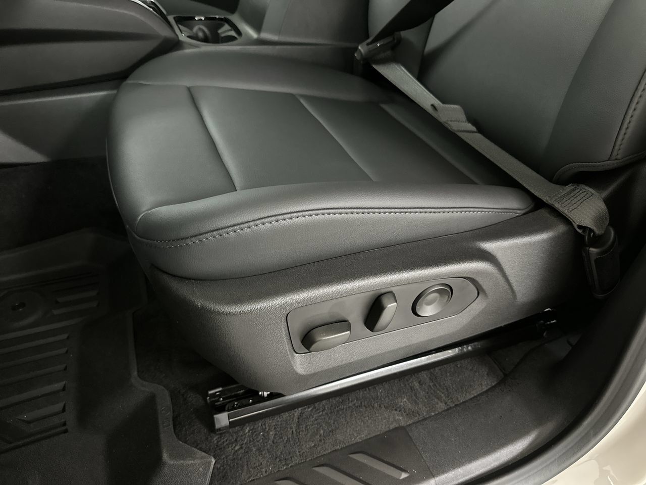 New 2026 Chevrolet Colorado Trail Boss AWD/4WD image 12