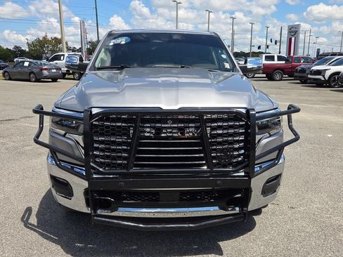 Used 2025 RAM 1500 Laramie w/ Advanced Safety Group II AWD/4WD image 16