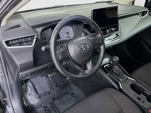 Used 2024 Toyota Corolla LE image 9