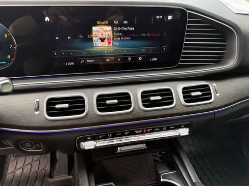 Certified 2023 Mercedes-Benz GLE 450 4MATIC image 18
