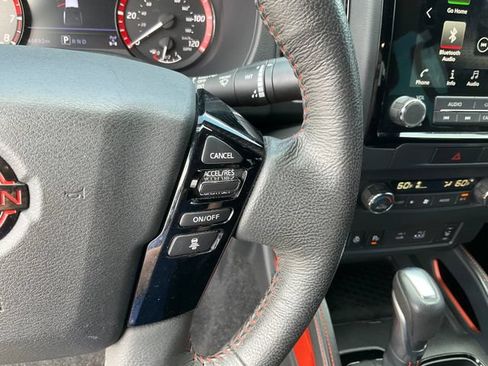 Used 2022 Nissan Frontier PRO-4X AWD/4WD image 12