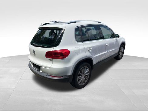 Used 2016 Volkswagen Tiguan SE FWD image 5