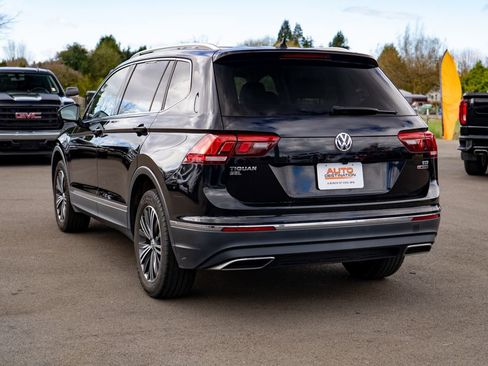 Used 2018 Volkswagen Tiguan SEL image 11