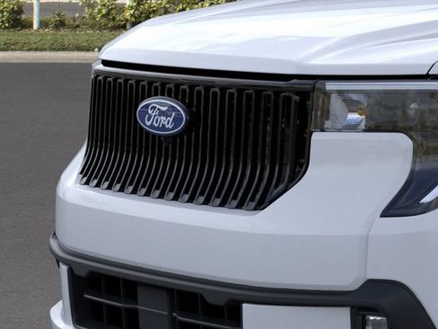 New 2026 Ford Maverick Lobo AWD/4WD image 18