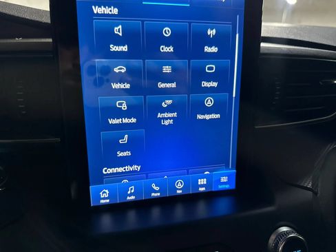 Used 2020 Ford Explorer ST w/ Premium Technology Package AWD/4WD image 32