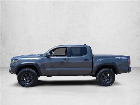 Used 2021 Toyota Tacoma TRD Off-Road w/ Technology Package AWD/4WD image 9