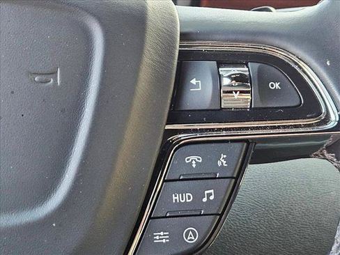 Used 2023 Lincoln Navigator L Reserve AWD/4WD image 22