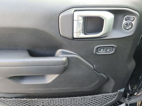 Certified 2022 Jeep Wrangler Unlimited Sport image 14