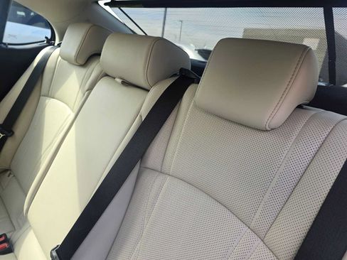 Certified 2024 Lexus ES 300h Ultra Luxury w/ Accessory Package (Z2) FWD image 18