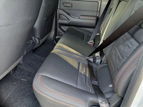 New 2026 Nissan Frontier PRO-4X w/ Pro-4x Convenience Package image 14