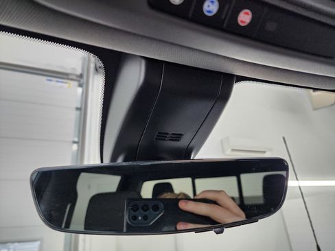 Used 2022 GMC Sierra 3500 Denali w/ Denali Ultimate Package image 67