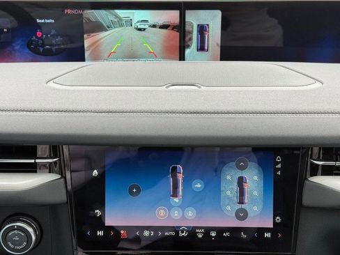 New 2025 Lincoln Navigator Reserve image 14