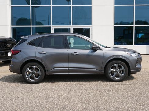 Certified 2023 Ford Escape ST-Line w/ Tech Pack #1 AWD/4WD image 2