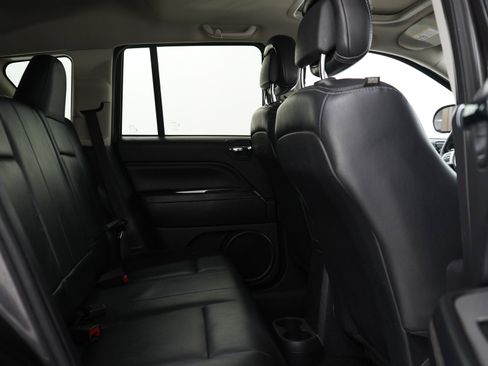 Used 2016 Jeep Compass High Altitude AWD/4WD image 12