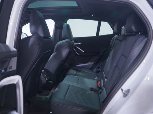 New 2026 BMW X2 xDrive28i w/ Technology Package image 9