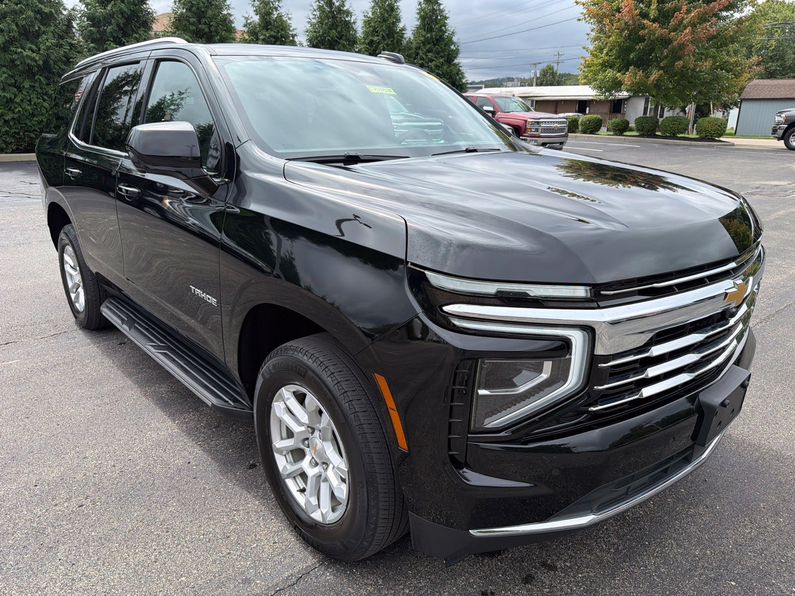 Used 2025 Chevrolet Tahoe LT AWD/4WD image 7