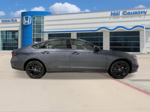 New 2025 Honda Accord SE image 6