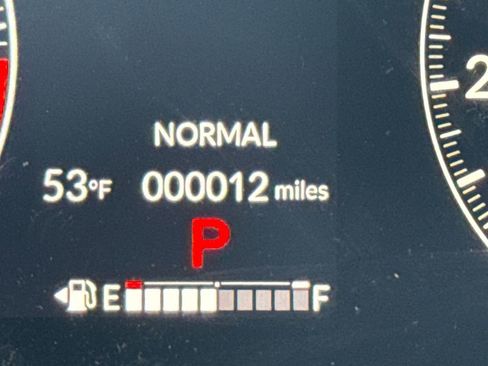 New 2026 Honda HR-V LX image 18