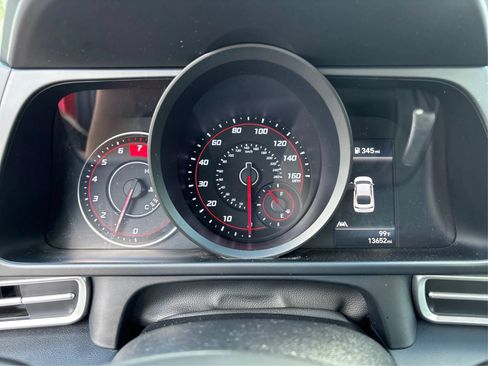 Used 2021 Hyundai Elantra SEL FWD image 16