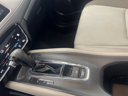 Used 2019 Honda HR-V EX image 28