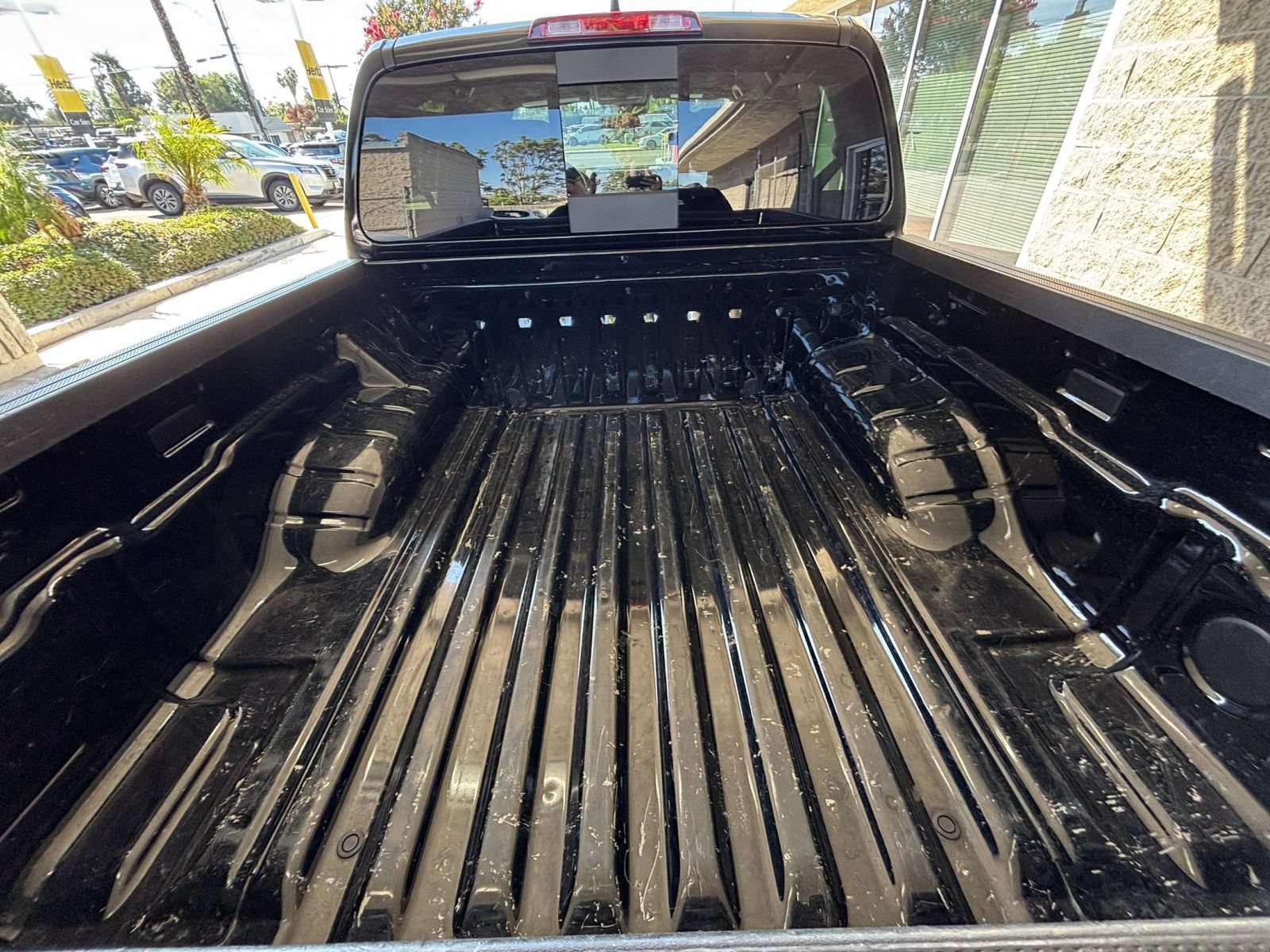 Used 2026 Nissan Frontier PRO-4X AWD/4WD image 31