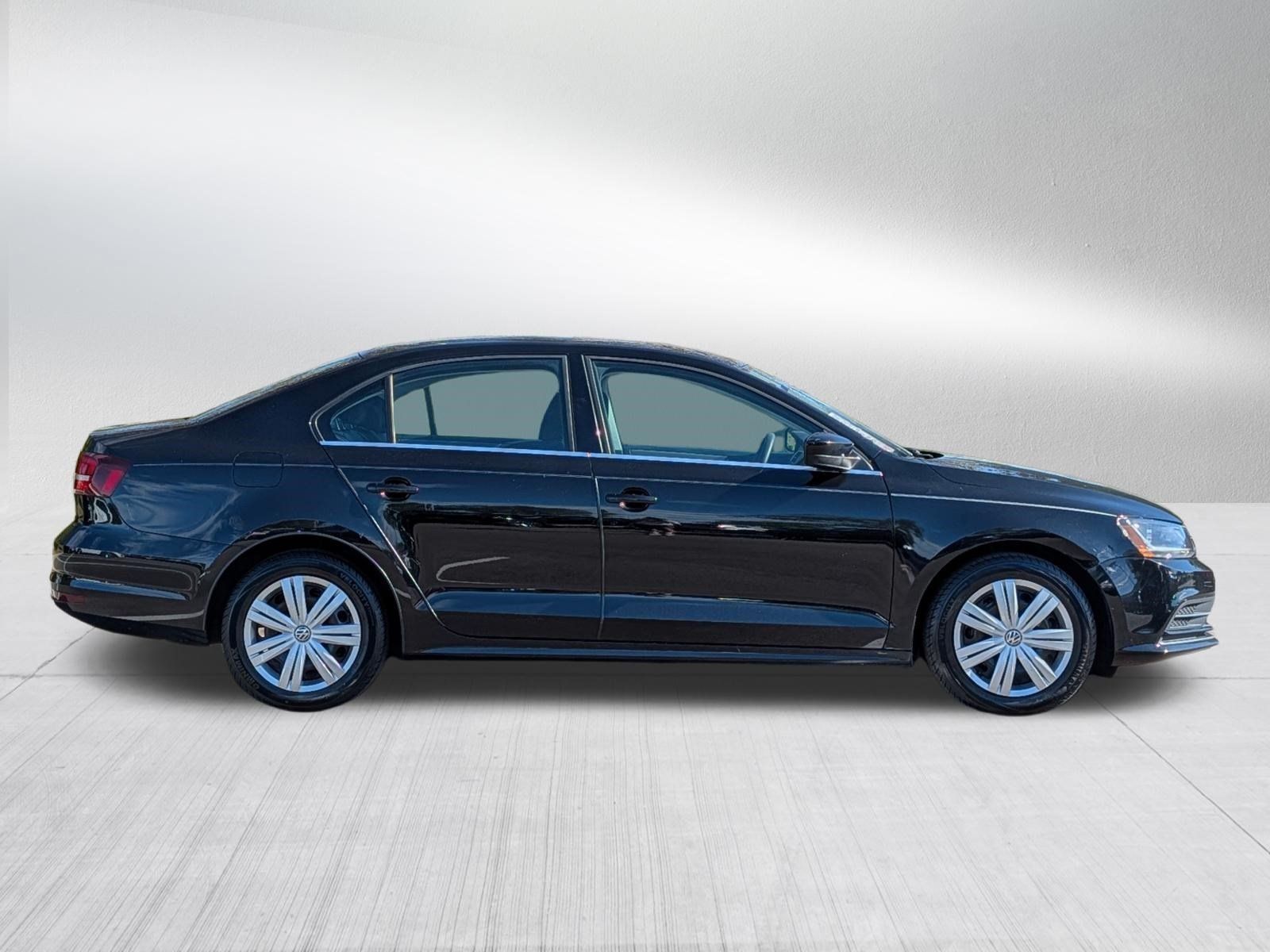 Used 2017 Volkswagen Jetta S FWD image 8