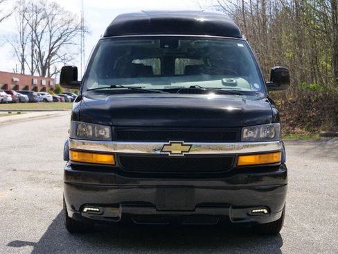 Used 2019 Chevrolet Express 2500 Explorer Conversion Van / Limi w/ Enhanced Convenience Package image 5