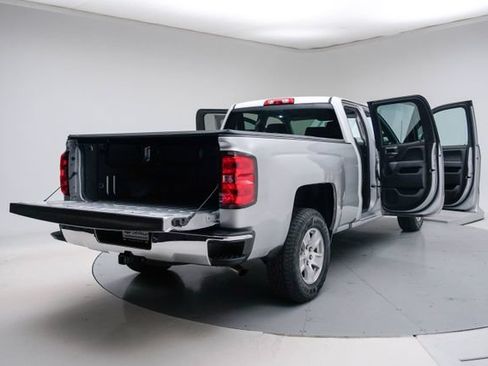 Used 2019 Chevrolet Silverado 1500 LT RWD image 21