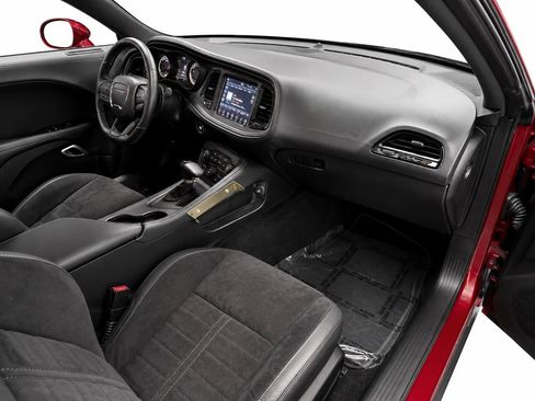 Used 2020 Dodge Challenger R/T RWD image 14