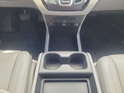 Used 2024 Honda Odyssey Touring image 16