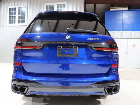 Used 2025 BMW X7 M60i AWD/4WD image 4
