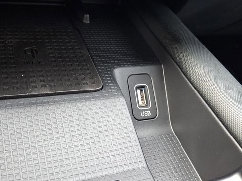 New 2025 Hyundai Ioniq 6 SEL image 15