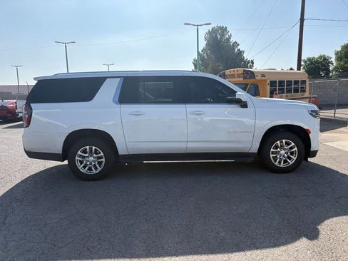 Used 2022 Chevrolet Suburban LS AWD/4WD image 5