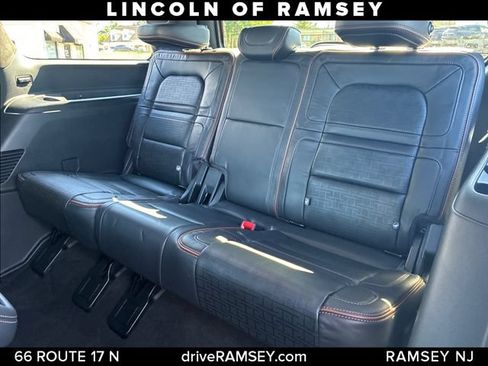 Used 2024 Lincoln Navigator Black Label AWD/4WD image 24