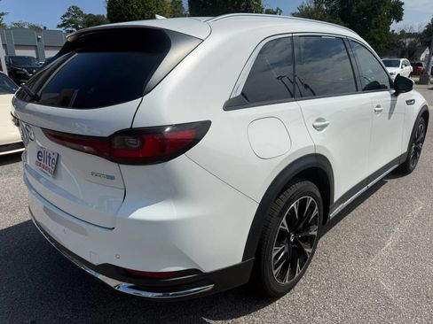 Used 2024 MAZDA CX-90 Plug-In Hybrid w/ Premium Pkg AWD/4WD image 7