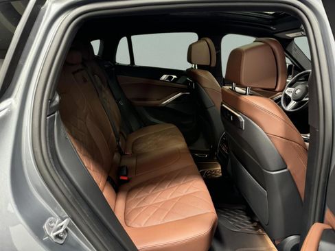 New 2026 BMW X6 M60i image 10