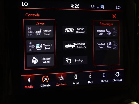 Used 2020 RAM 1500 Laramie AWD/4WD image 34