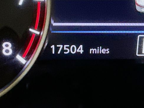 Used 2025 Nissan Sentra SV image 18