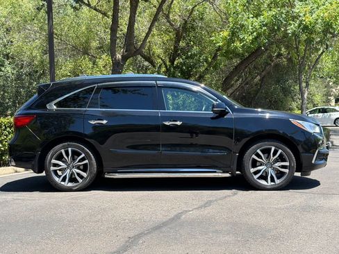 Used 2019 Acura MDX FWD w/ Advance Package image 4