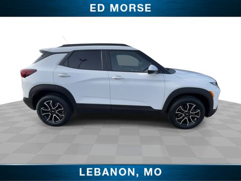 Used 2024 Chevrolet TrailBlazer ACTIV w/ Driver Confidence Package image 9