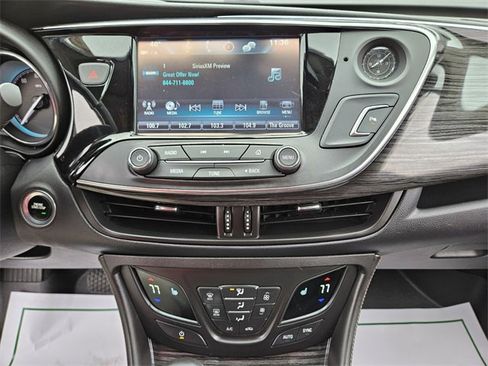 Used 2017 Buick Envision Essence image 21