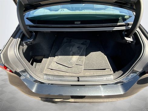 Used 2024 BMW 530i w/ Premium Package image 30