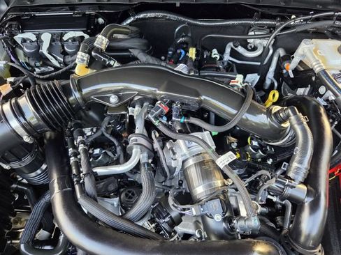 Used 2025 Ford Bronco Raptor AWD/4WD image 24