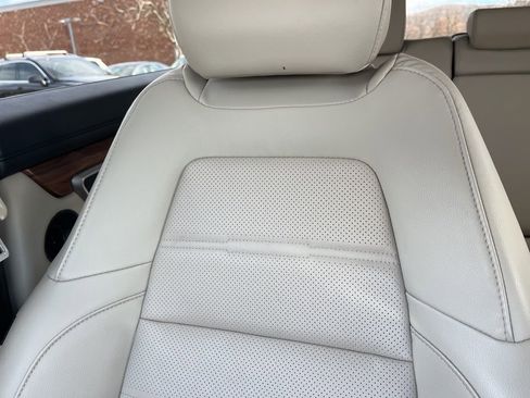 Used 2020 Honda CR-V Touring image 21