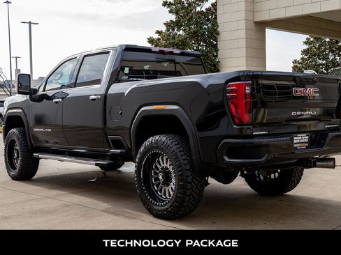 Used 2024 GMC Sierra 2500 Denali w/ Denali Reserve Package image 7