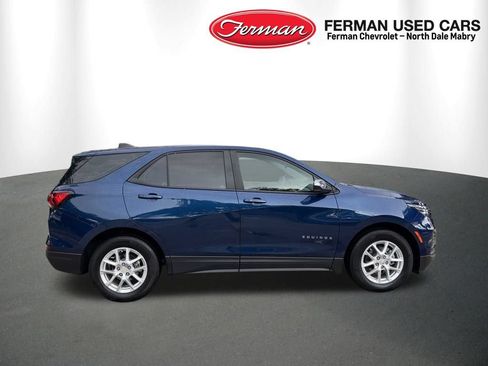 Used 2022 Chevrolet Equinox LS w/ LPO, Chrome Package FWD image 10