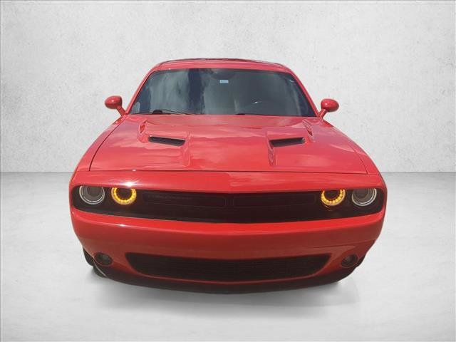Used 2018 Dodge Challenger R/T w/ Driver Convenience Group RWD image 2