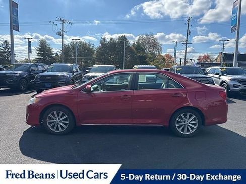 Used 2014 Toyota Camry XLE image 5